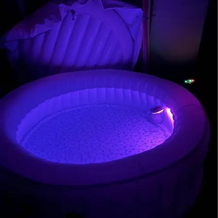 Camping Jacuzi In The Olive Grove
