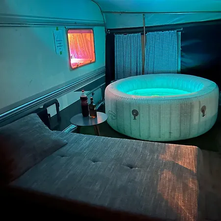 Jacuzy Camper Lilou A'marie