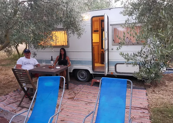 Camping Jacuzi In The Olive Grove